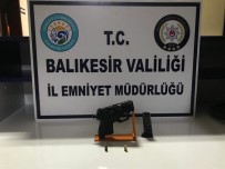Balıkesir'de Polis 23 Aranan Şahsı Yakaladı