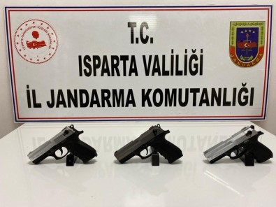 Isparta'da Silah Ticareti Operasyonu Açıklaması 1 Gözaltı