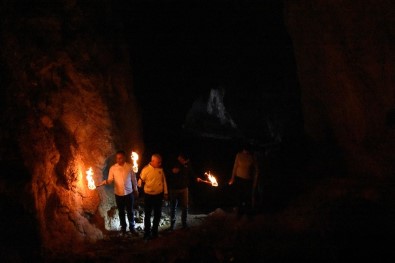 (Özel) Siverek'te Bizans Döneminden Kalma Mağara Bulundu