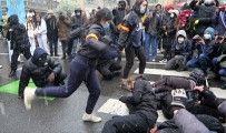 Fransa'da 'Küresel Güvenlik' Yasası Protestoları Devam Ediyor