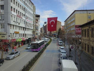 Çorum'da Gazi Ve İnönü Caddesinde Otopark Ücretli Oluyor