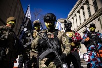 ABD'de Silahlı Gruplar 'Lobi Günü' Nedeniyle Sokağa İndi