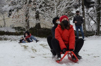 Ordu'da Çocukların Kar Sevinci