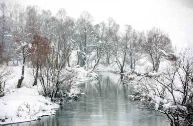 Tufanbeyli'de Kar Yağdı Kartpostallık Görüntüler Ortaya Çıktı
