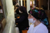 178 Yıllık Osmanlı Yadigarı Fabrikada, Topkapı Sarayı'nın Has Oda Halısı Dokunuyor