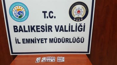 Balıkesir'de Polis 23 Uyuşturucu Şüphelisini Yakaladı