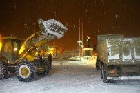 Malazgirt Belediyesinden Kar Temizleme Çalışması Haberi