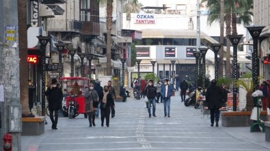 Kıbrıs'taki Deprem Mersin'de De Hissedildi