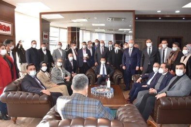 Menemen Belediyesi Başkanvekili Pehlivan'a AK Partili Heyetten Ziyaret