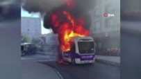Bağcılar'da Park Halindeki Yolcu Minibüsü Alev Topuna Döndü Haberi
