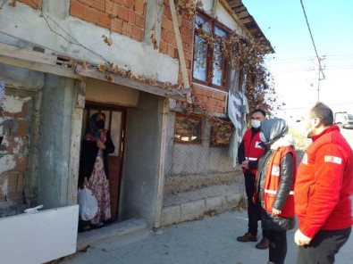 Kastamonu Türk Kızılayı'ndan Karantinadaki Ailelere Gıda Yardımı