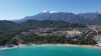 Kemer Pandemiye Rağmen 1 Milyon Turist Ağırladı Haberi