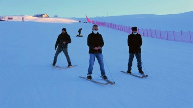 Türkiye'de Eşi Benzeri Olmayan Kayak Takımı Görenleri Şaşırtıyor