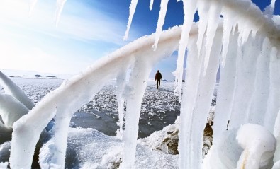 Buz Tutan Nazik Gölü'nde Sibirya'yı Aratmayan Görüntüler