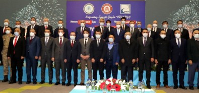 Erzincan'da Girlevik- Çemişgezek- Bayburt Hidroelektrik Santrallerinin Devir Teslim Sözleşme Töreni Gerçekleştirildi