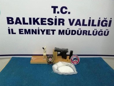 Balıkesir'de Uyuşturucu Operasyonu Açıklaması 12 Şüpheli Yakalandı