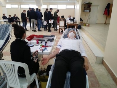 Emet'te Kan Bağışı Kampanyası