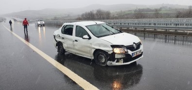 İzmir İstanbul Otobanında Trafik Kazası Açıklaması 5 Yaralı