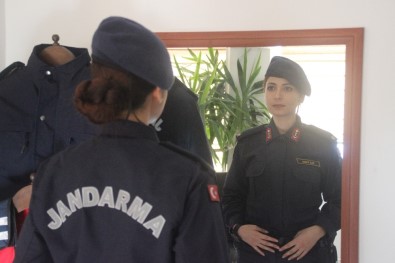 (Özel) Kayseri'nin İlk Kadın İlçe Jandarma Komutanı İşini 'Aşkla' Yapıyor
