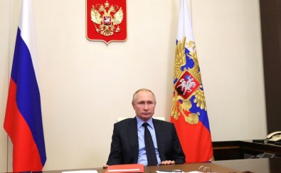 Putin, New START Anlaşmasının Uzatılması Kararını Duma'ya Sundu