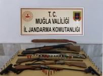 Muğla Jandarma KOM'dan Kaçak Silah Operasyonu