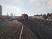 Başkent'te Tır Devrildi, 1 Kişi Yaralandı