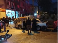 Bursa'da Alev Alan Otomobili Mahalle Sakinleri Söndürdü Haberi