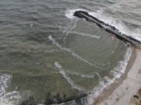 Yeşilköy Sahilinde Sörf Keyfi Havadan Görüntülendi Haberi