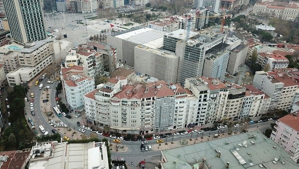 Ünlü ismin mezarının İstanbul'daki Ayaspaşa Palas'ın altında olduğu ortaya çıktı! İbrahim Şinasi kimdir?