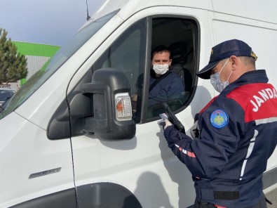 Afyonkarahisar'da Polis Ve Jandarma Denetimlere Devam Ediyor