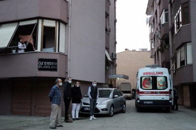 Yabancı Uyruklu İki Kardeş Birbirini Bıçakladı, Çevredekiler Olayı Film Gibi İzledi