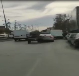 Başıboş At Trafiği Birbirine Kattı