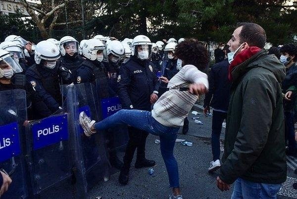 CHP'nin bot hesaplarla Boğaziçi provokasyonu! Twitter'da DHKP-C, FETÖ, PKK, CHP ve HDP işbirliği ile kopya tweetler ifşa oldu