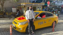 Taksici, Bulduğu Para Dolu Cüzdanı Sahibine Teslim Etti Haberi