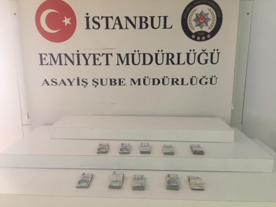 Aracın Lastiğini Patlatıp 1 Milyon 200 Bin TL Çaldı