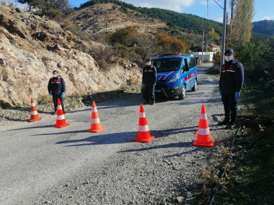 Çanakkale'de Bir Köy Daha Karantinaya Alındı