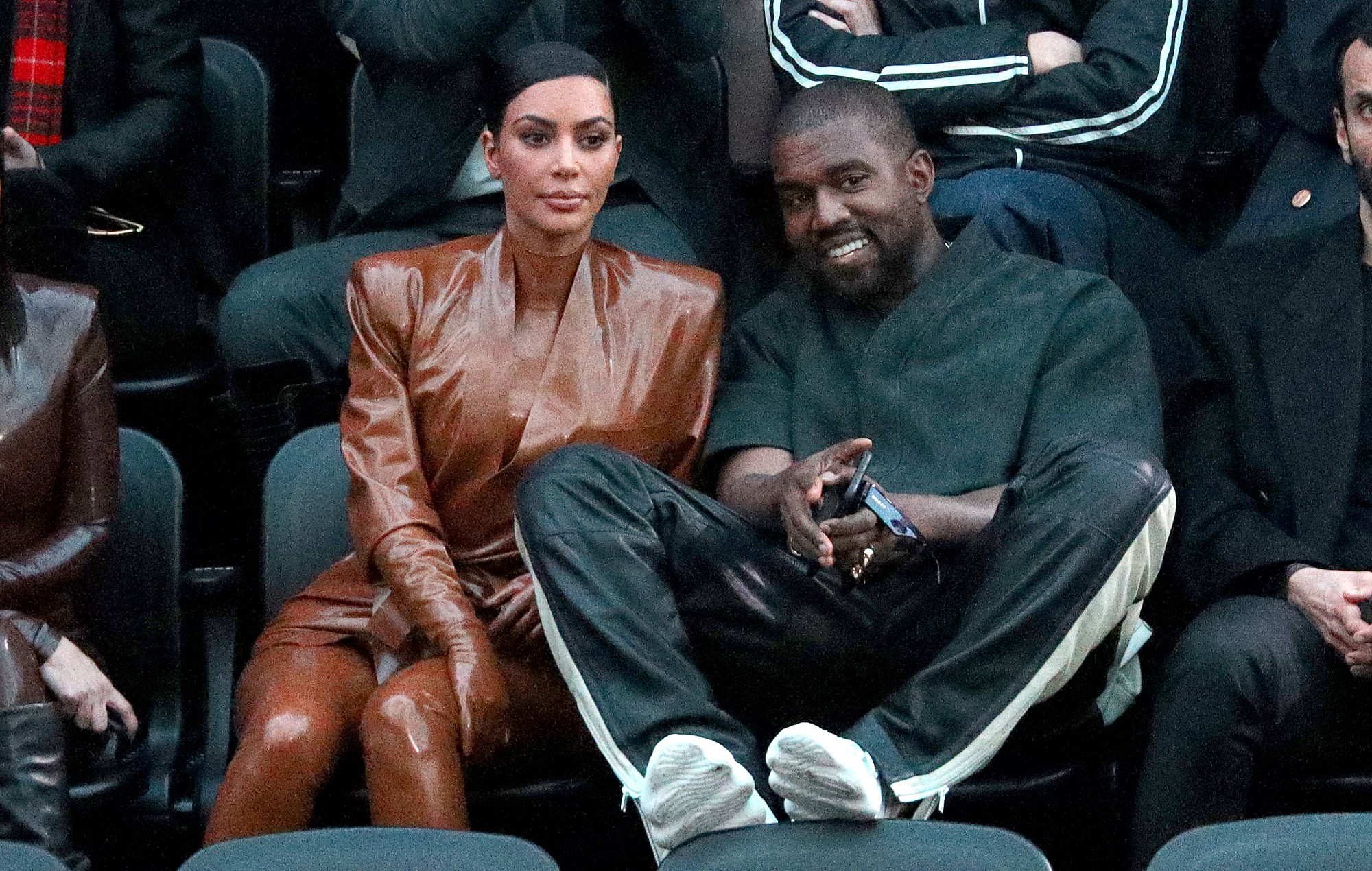 Kim Kardashian ve Kanye West boşanıyor!