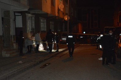 Sultangazi'de Gürültü Kavgası Kanlı Bitti Açıklaması 1 Ölü