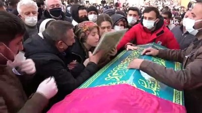Başına 'Yorgun Mermi' İsabet Eden Genç Kızın Cenazesi Toprağa Verildi