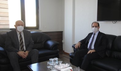 Rektör Coşkun'dan Başkan Pekmezci'ye Ziyaret