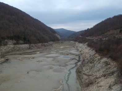 Sinop'un İçme Suyu Barajında Korkutan Görüntü