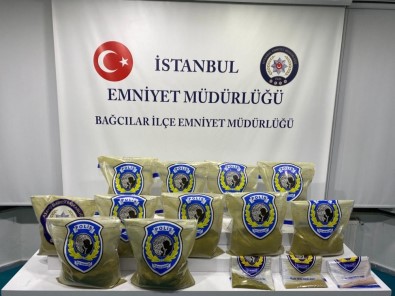 (Özel) İstanbul'da Dev Uyuşturucu Operasyonu Açıklaması 55 Kilogram Kubar Ele Geçirildi