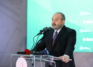 Bakan Varank'tan Çelik Sektörüne Uyari Açiklamasi 'Isin Kolayina Kaçmayin, Artik Icraat Zamani'