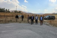 Gürpinar'da 5 Semt Sahasi Insa Ediliyor