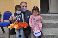 Muhsin Abiden Karsli Çocuklara Oyuncak