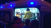 Bakirköy'de Kontrolden Çikan Otomobil Taklalar Atarak Duvara Çarpti Açiklamasi 3 Yarali