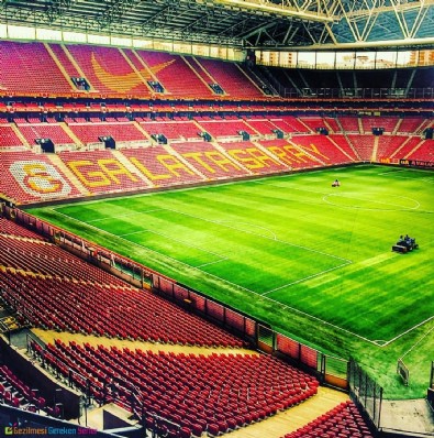 Galatasaray stadının yeni adı: Nef Stadyumu! Tarihi imzanın detayları...