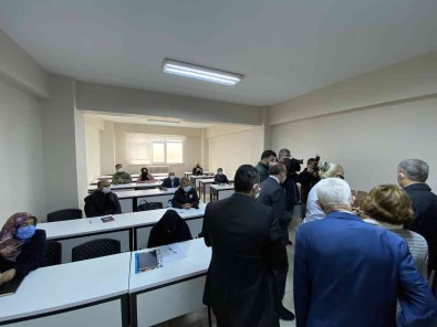 Üsküdar'da 16'Nci ÜSMEK Merkezi Faaliyete Basladi