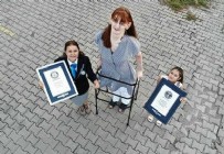 İki metre 15 santimetre boyundaki Rümeysa, 'Dünyanın en uzun kadını' olarak Guinness'te