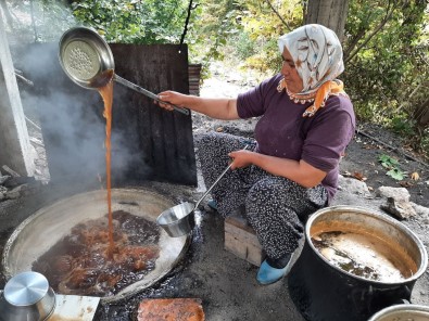 Toroslarda Son Pekmez Kazanlari Kaynadi